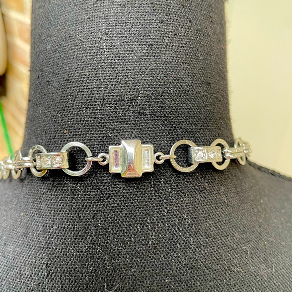 White House Black Market, 7 Layer Convertible Pearl, Silver, Necklace - Picture 5 of 5